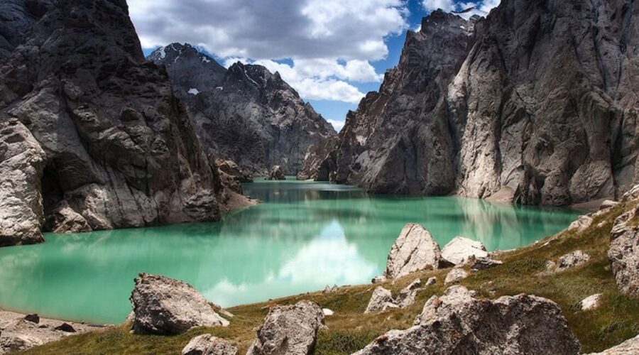 Kel Suu Lake Kyrgyz Wonders Travel Kyrgyzstan Tour