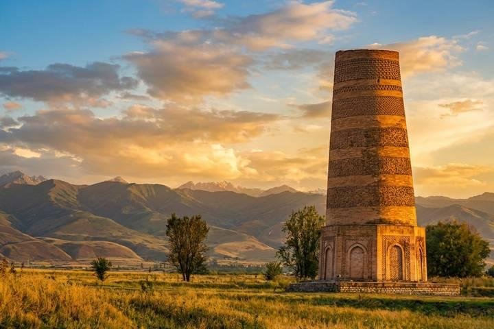 Burana Tower photo 7