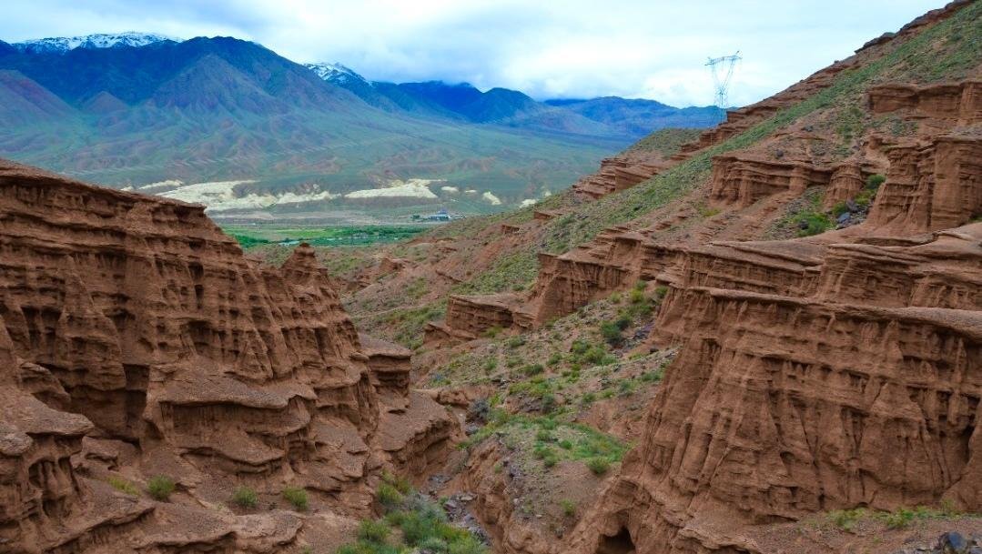 Kok-Moinok Canyon
