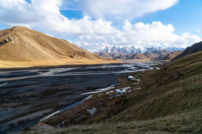 Ak-Sai Valley