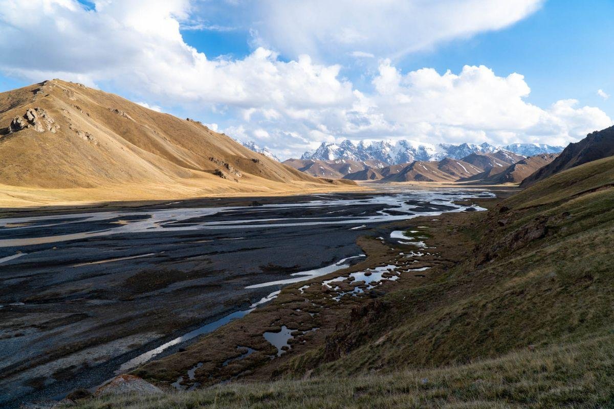 Ak-Sai Valley
