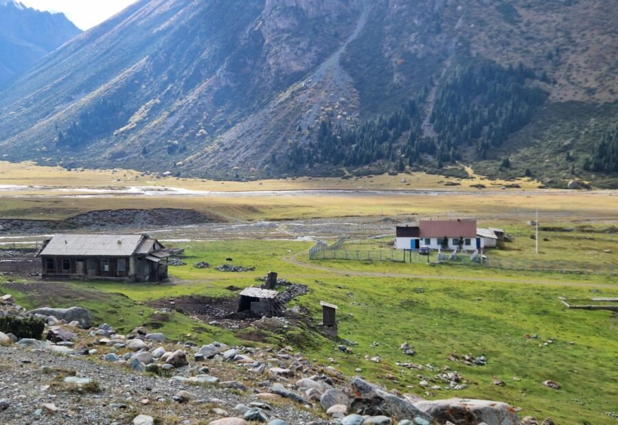 Ak-Suu Village