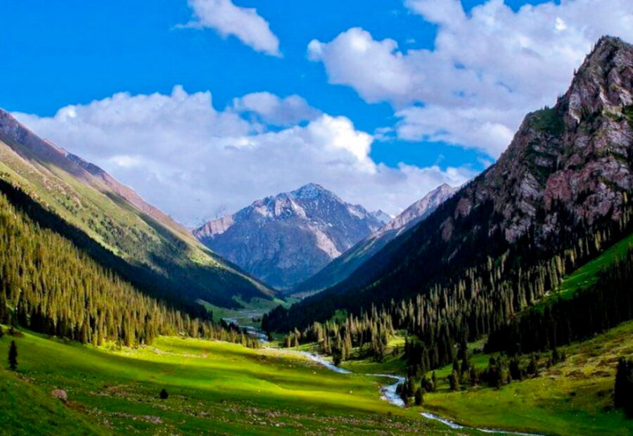 Altyn Arashan Valley