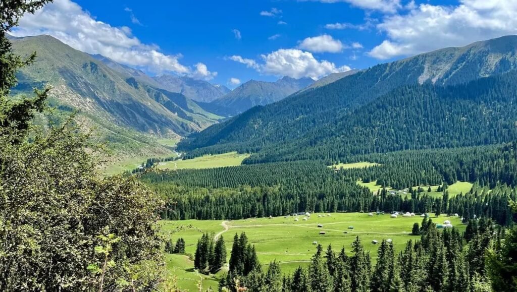 Kok-Jaiyk Valley photo 4