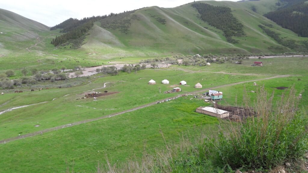 Tash Bashat Village photo 3
